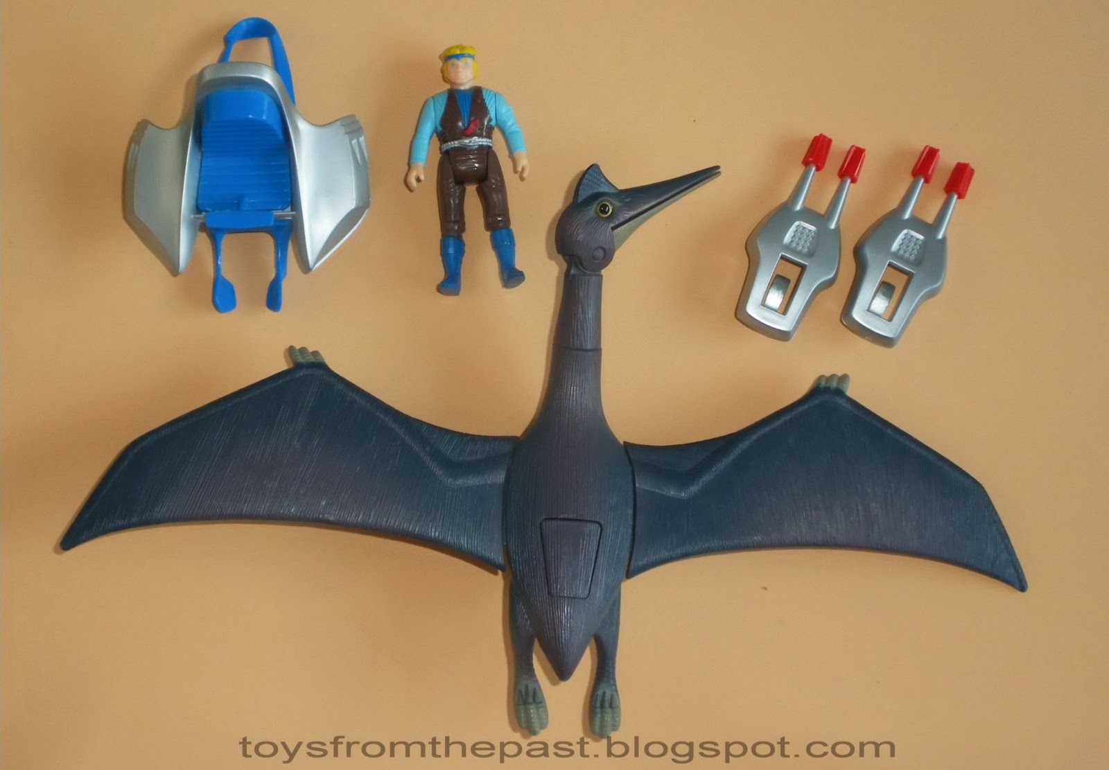 Toys from the Past 380 DINO RIDERS QUETZALCOATLUS with YUNGSTAR (1988)
