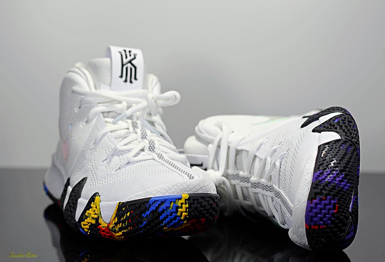SNEAKER BISTRO - Streetwear Served w| Class: Nike Kyrie 4 March Madness