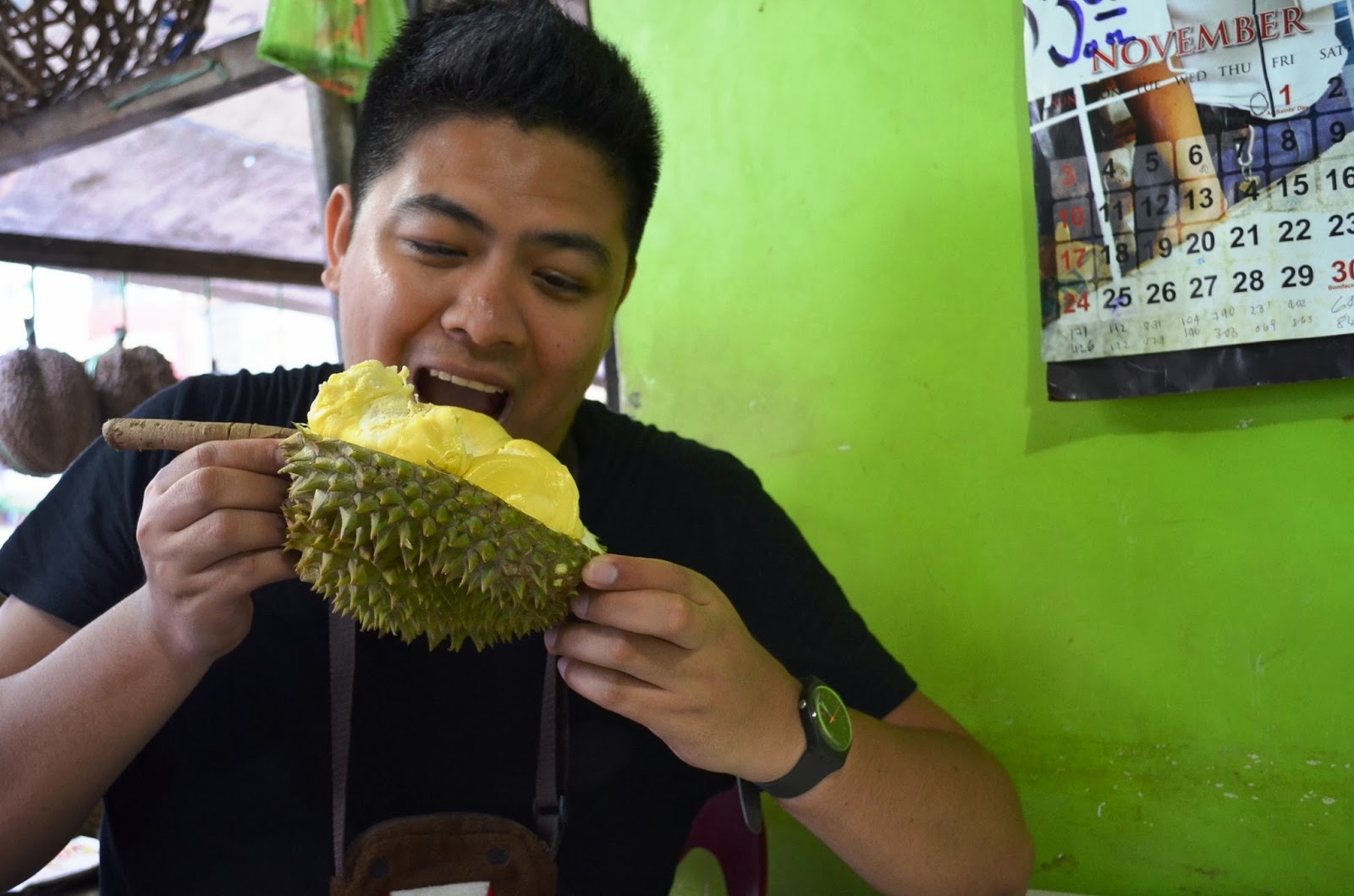 Exploring Davao City Davao's Iconic fruit, the Durian!