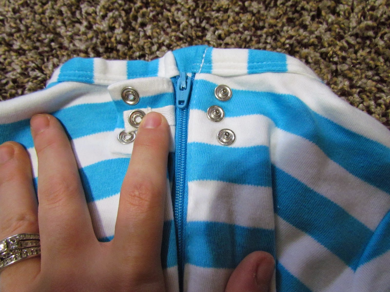 Mommy's Favorite Things Little Keeper Sleeper Review & Giveaway