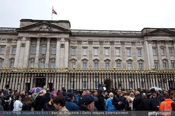 Crowds gather at Buckingham Palace after the Duke and Duchess of Cambridge yesterday welcomed their newborn baby daughter