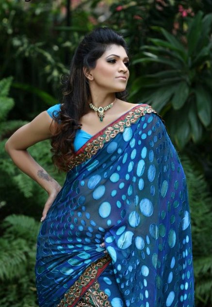 Beautiful Girls Sri Lanka Hot Models Muthu Saree Potoshoot 3