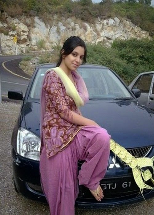 14 Images Collection Pakistani Beautiful Girls Latest Lovely Pictures.