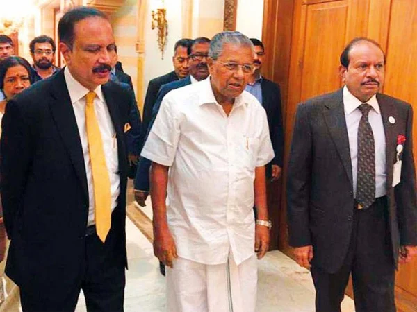 Kerala CM Pinarayi Vijayan lands in UAE for 4-day visit, Dubai, News, Politics, Pension, Gulf, World.