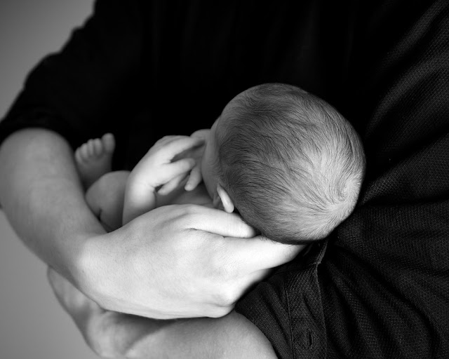 Se você tivesse só 5 palavras para dizer a uma mãe de recém-nascido, o que você diria"