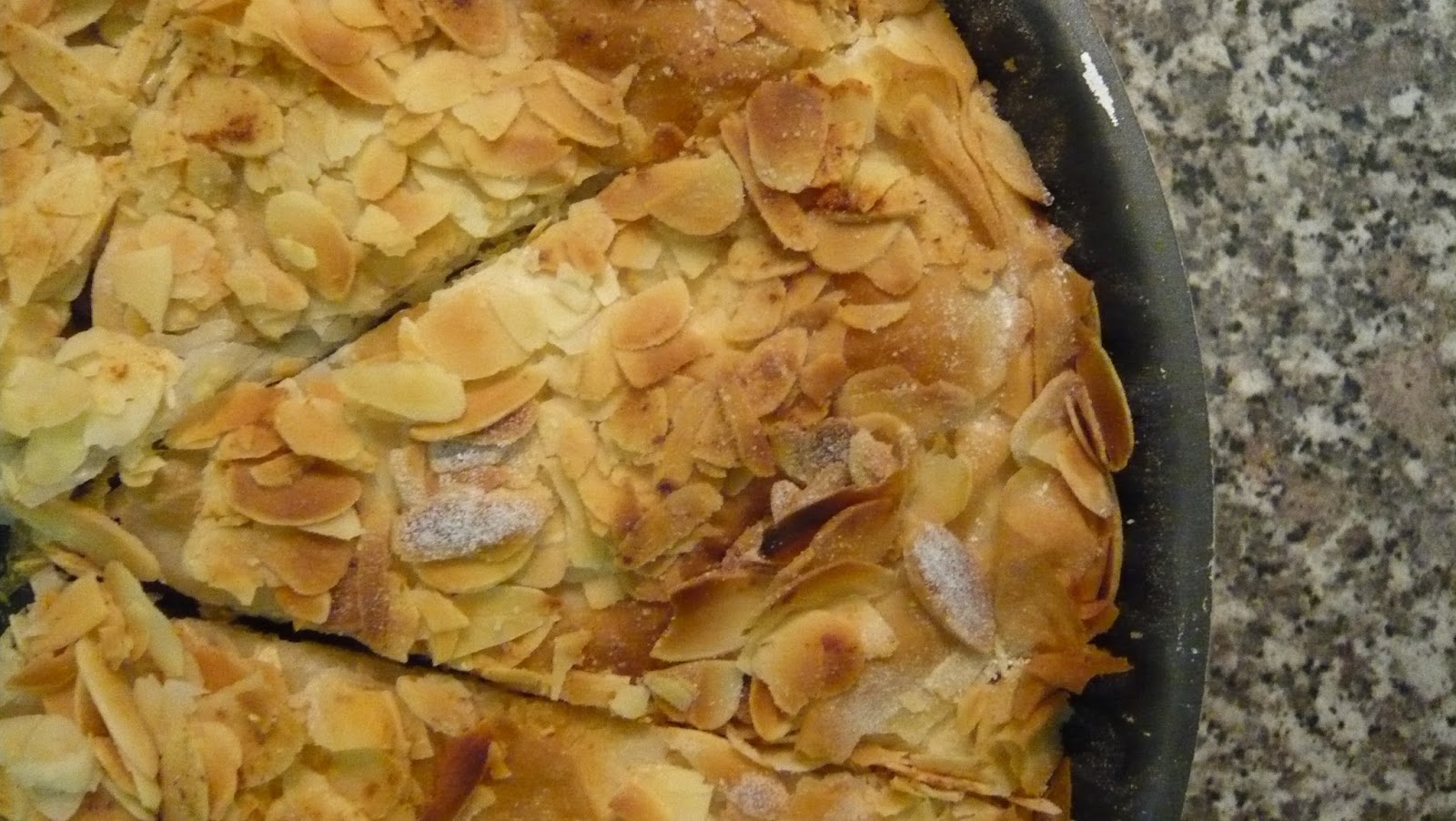 eat-culture: Blätterteigkuchen gefüllt mit Marzipan