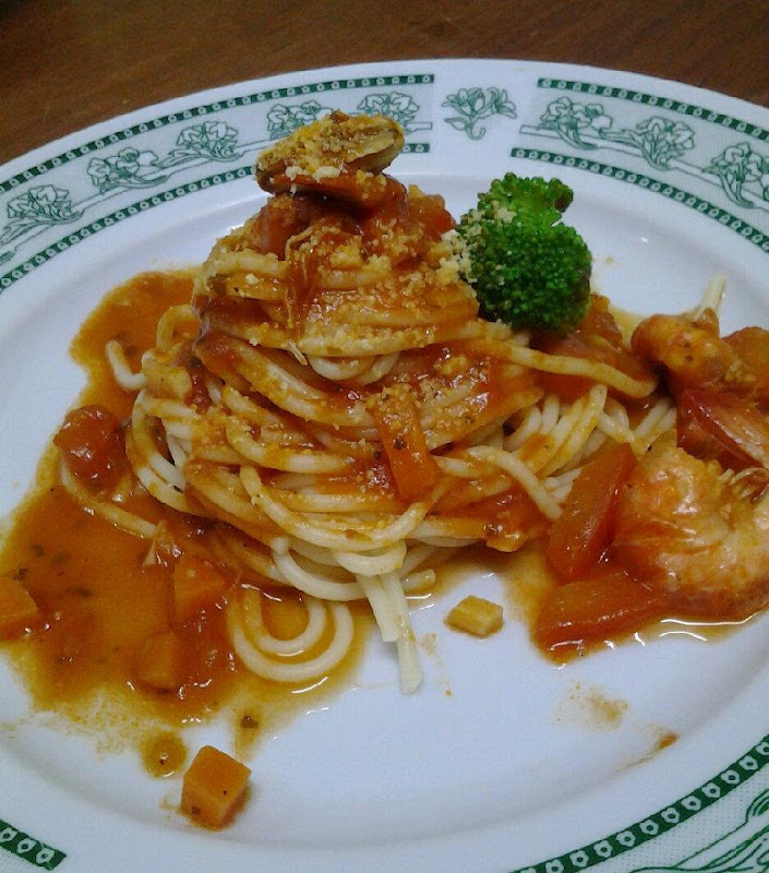 Just Read, Do Not Eat Oh Spaghetti Marinara! Bon Appétit..