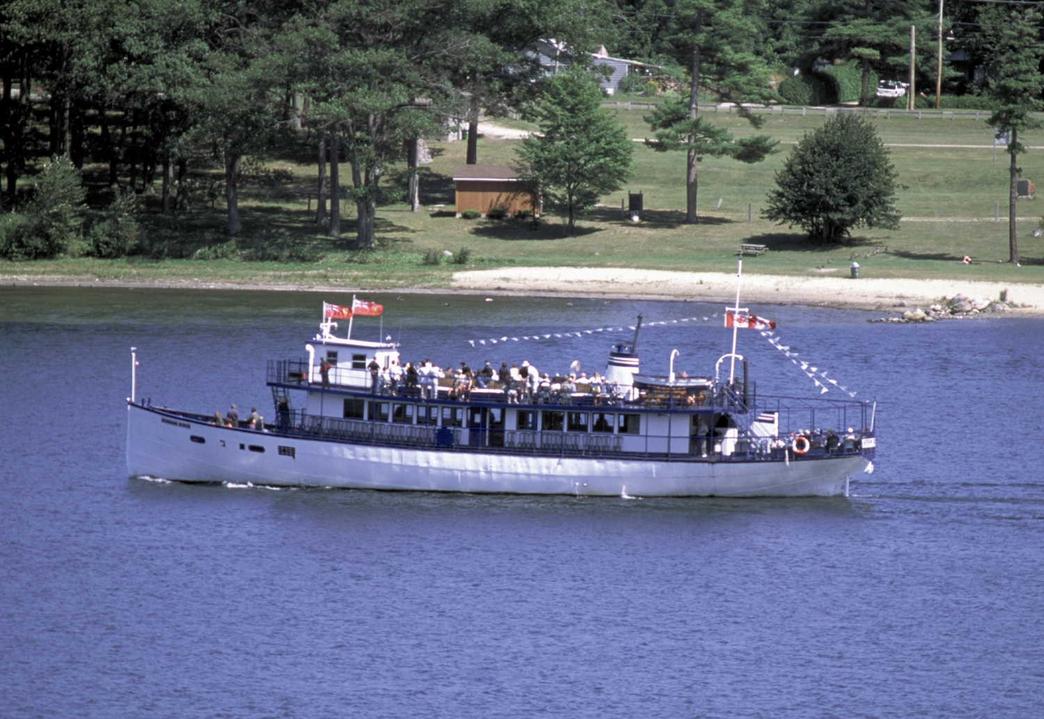 House Exchange 1858 Place Lafontaine, Ontario Bay