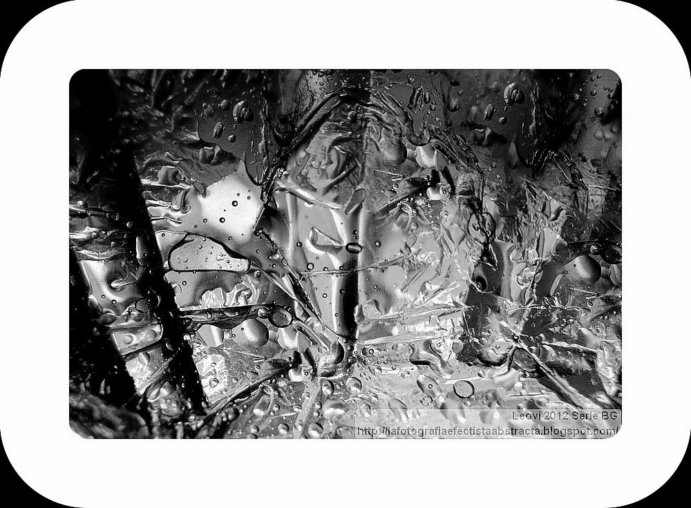 Foto Abstracta 3032 Latidos inciertos a la luz de la luna - Uncertain beats to light of the moon Foto Abstracta 3032 Latidos inciertos a la luz de la luna - Uncertain beats to light of the moon