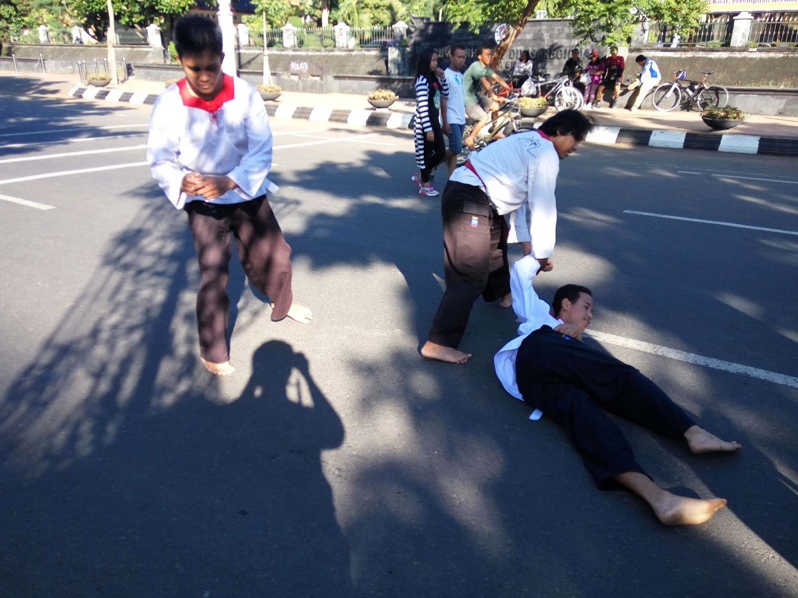 Cara Belajar Pencak Silat Sendiri Di Rumah - Berbagai Rumah