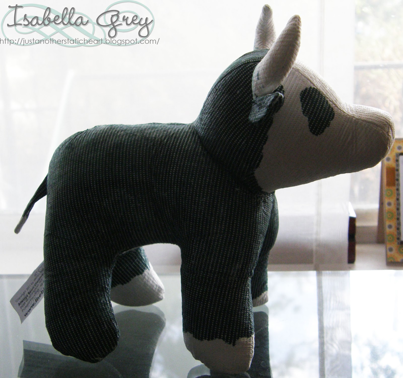 Just Another Static Heart: BlankZ; The Stuffed Animal You Can Color!