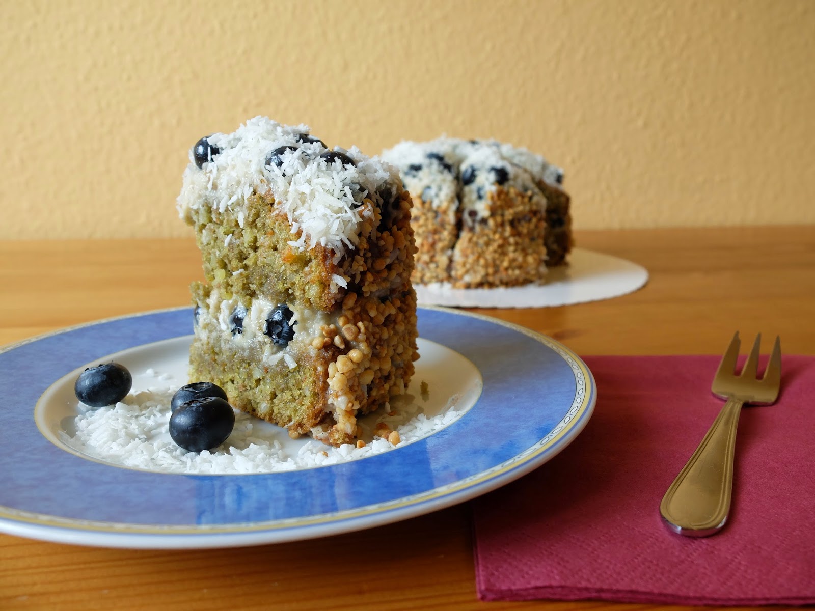 RundumVegan: Heidelbeer- Kokos Torte