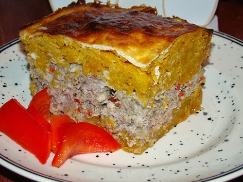 Musaca cu dulma si carne