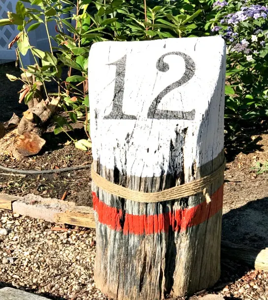 house number buoy stump