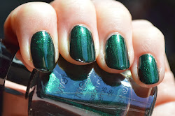 poison ivy polish wet nail shimmer blackened rich
