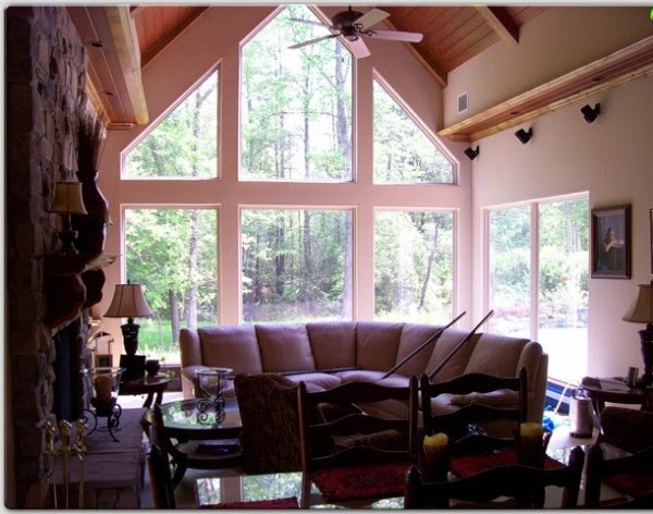 The windows in the hot season
