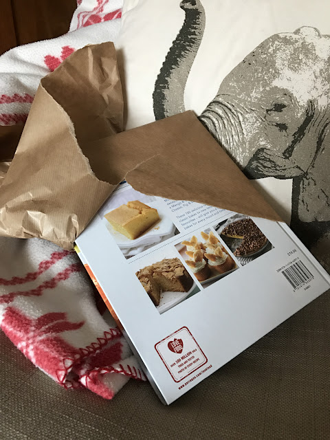 Blind Date with a Book - Parragon - Cook and Enjoy Baking