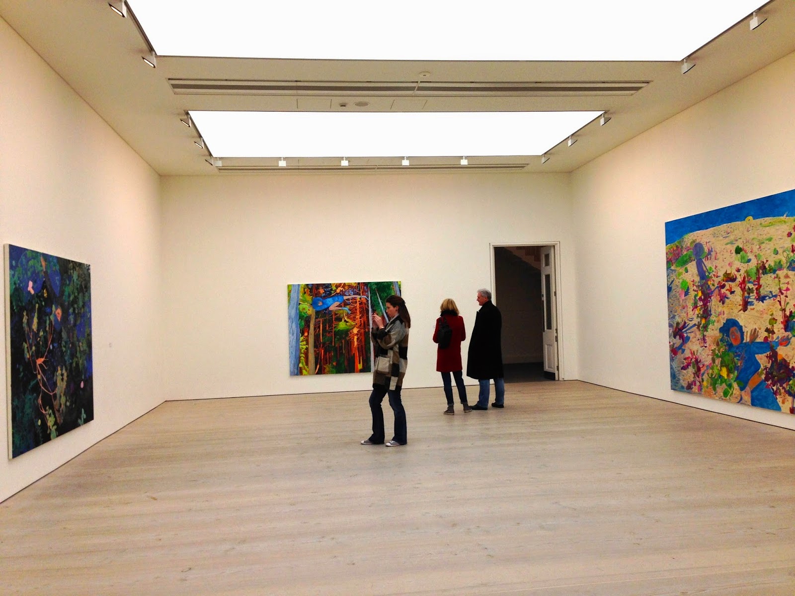 LONDRES: SAATCHI GALLERY - Por aí, na Inglaterra