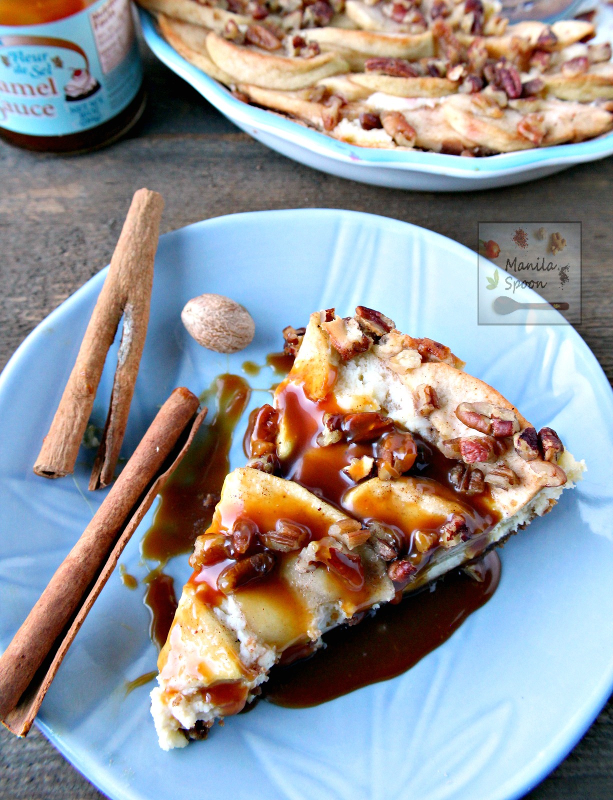 This easy and luscious fruity dessert combines the flavors of Apple Pie and Cheesecake so you can enjoy both! Make it ahead for fuss-free entertaining. Drizzle some caramel sauce on top for extra yum! | manilaspoon.com