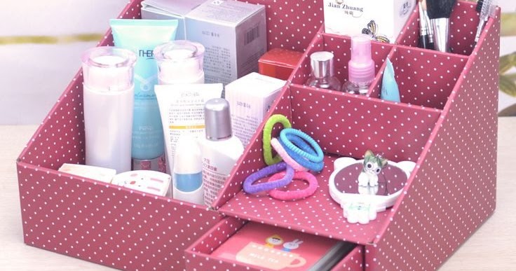 Handmade Tempat Make Up dari Kardus Bekas