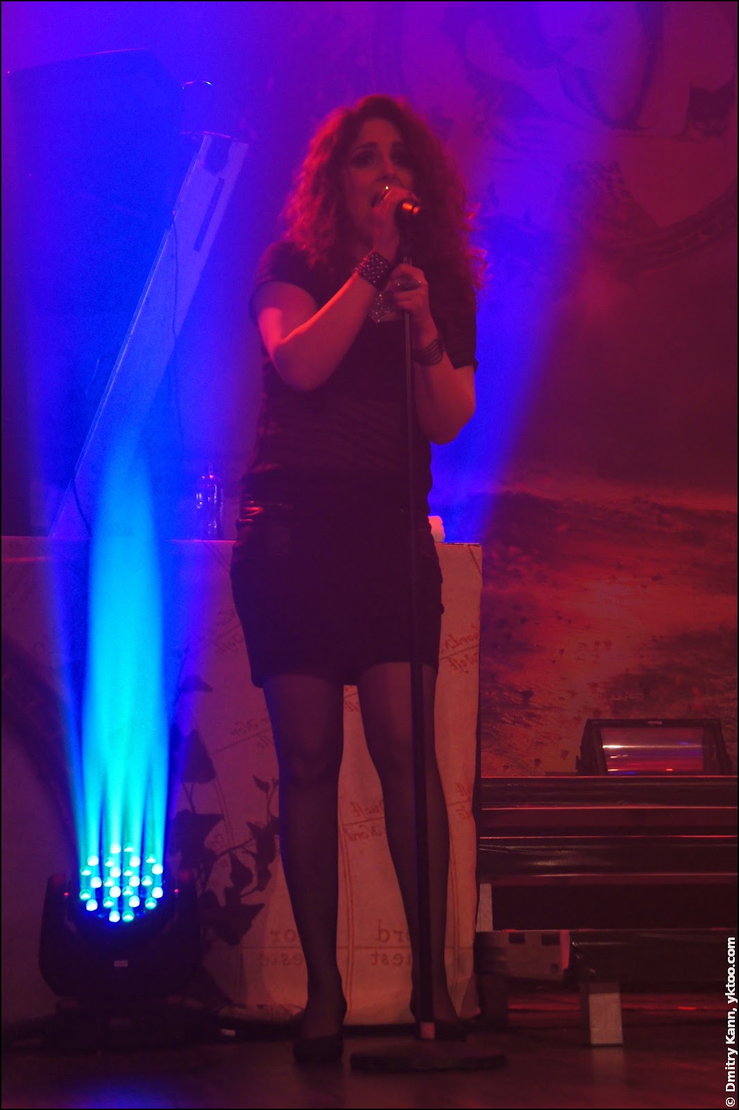 Марсела Бовио (Marcela Bovio).