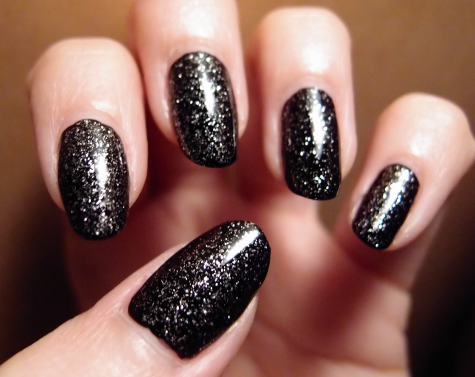 [ 2 coats: Mode Gothic Crown]