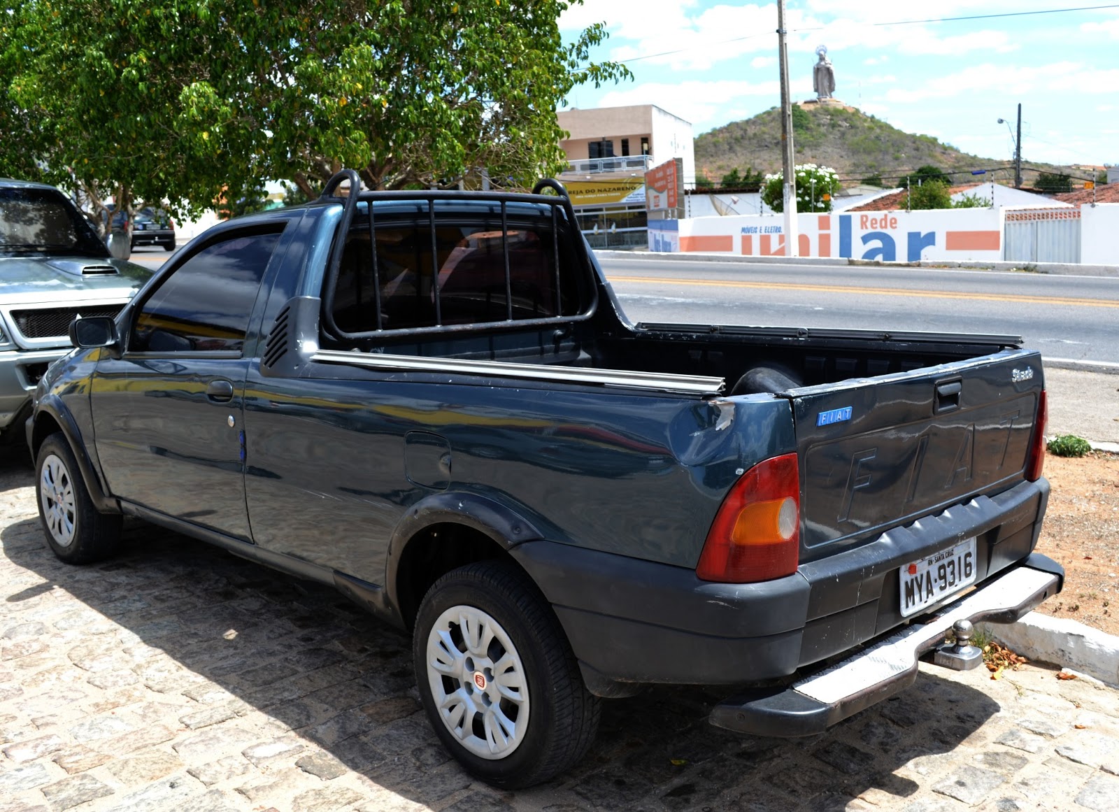 BLOG DO ANDRÉ FOTOS: Vende-se Fiat Strada