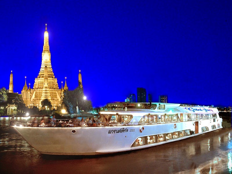 Grand Pearl cruise ship in Bangkok
