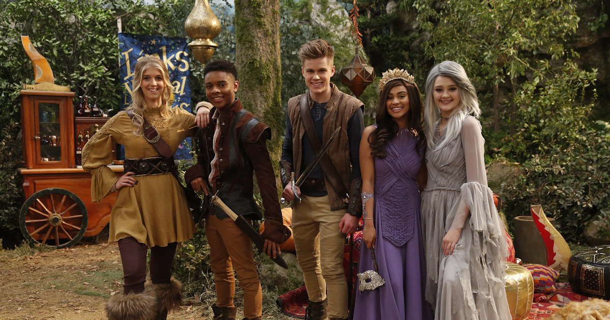 NickALive! Nickelodeon UK to Premiere 'Knight Squad' Halloween Special