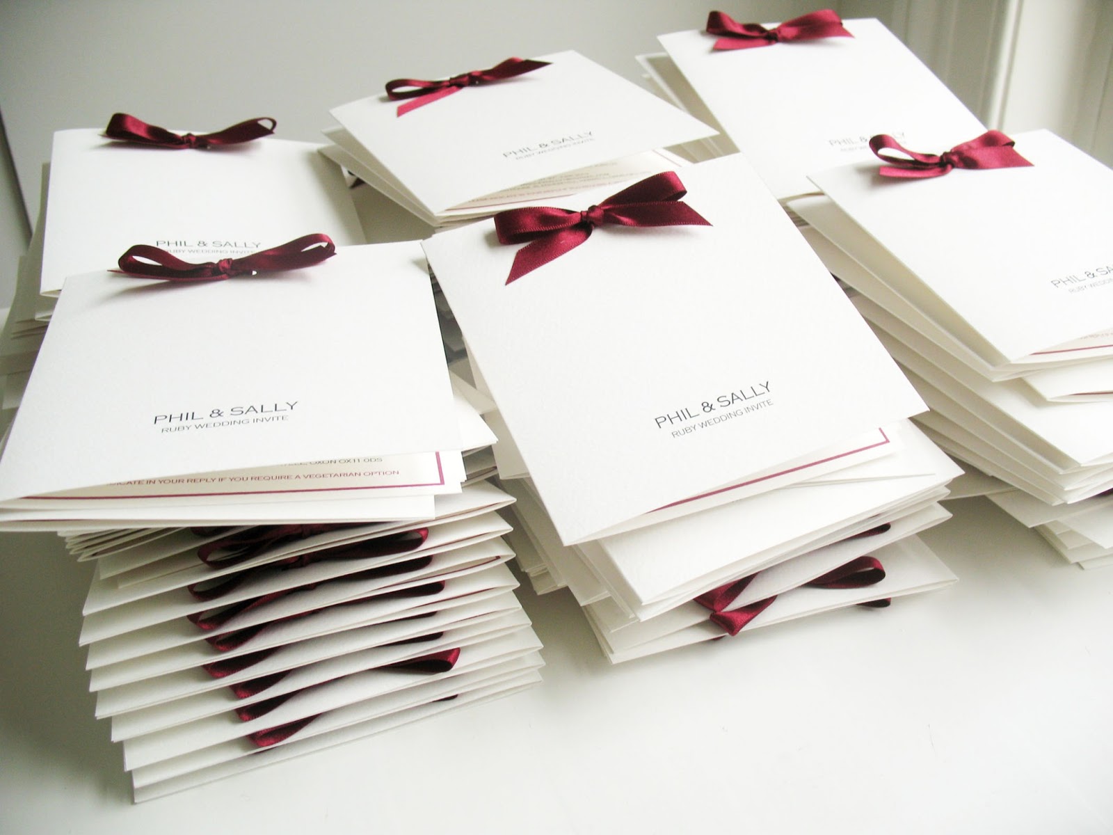 Inspiration for weddings, invitations and stationery: burgundy wedding invitations