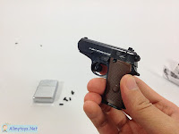 Like real tiny toy pistol gun from Takara Tomy T-arts