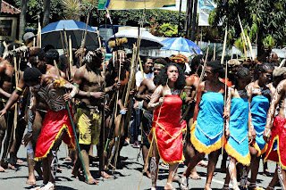 Papua Merdeka Harga Mati Untuk Orang Papua Ras Melanesia dalam Kegiatan IICF Indonesia International Culture Festival 2016 di Salatiga, Jawa Tengah