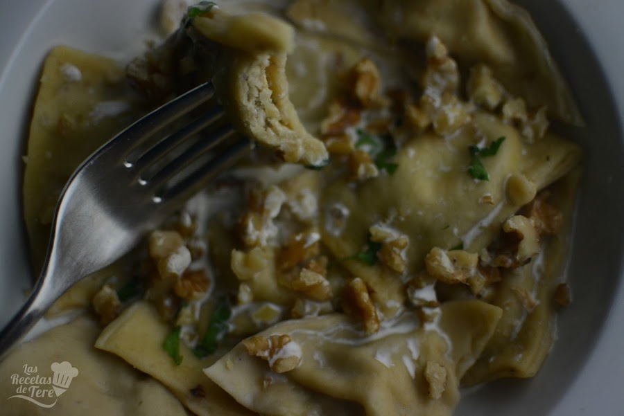 raviolis con queso azul nueces y manzana tererecetas 01