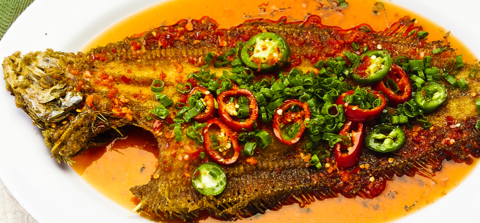 Hot And Spicy Thai Restaurant On Bolsa Hot And Spicy Thai Restaurant On Bolsa