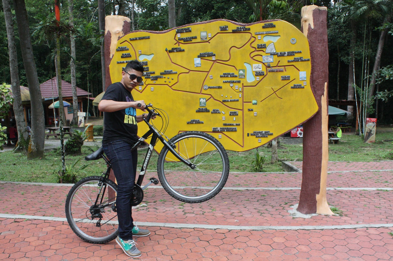 Life..as we know it.. Cycling @Taman Botani Negara, Shah Alam