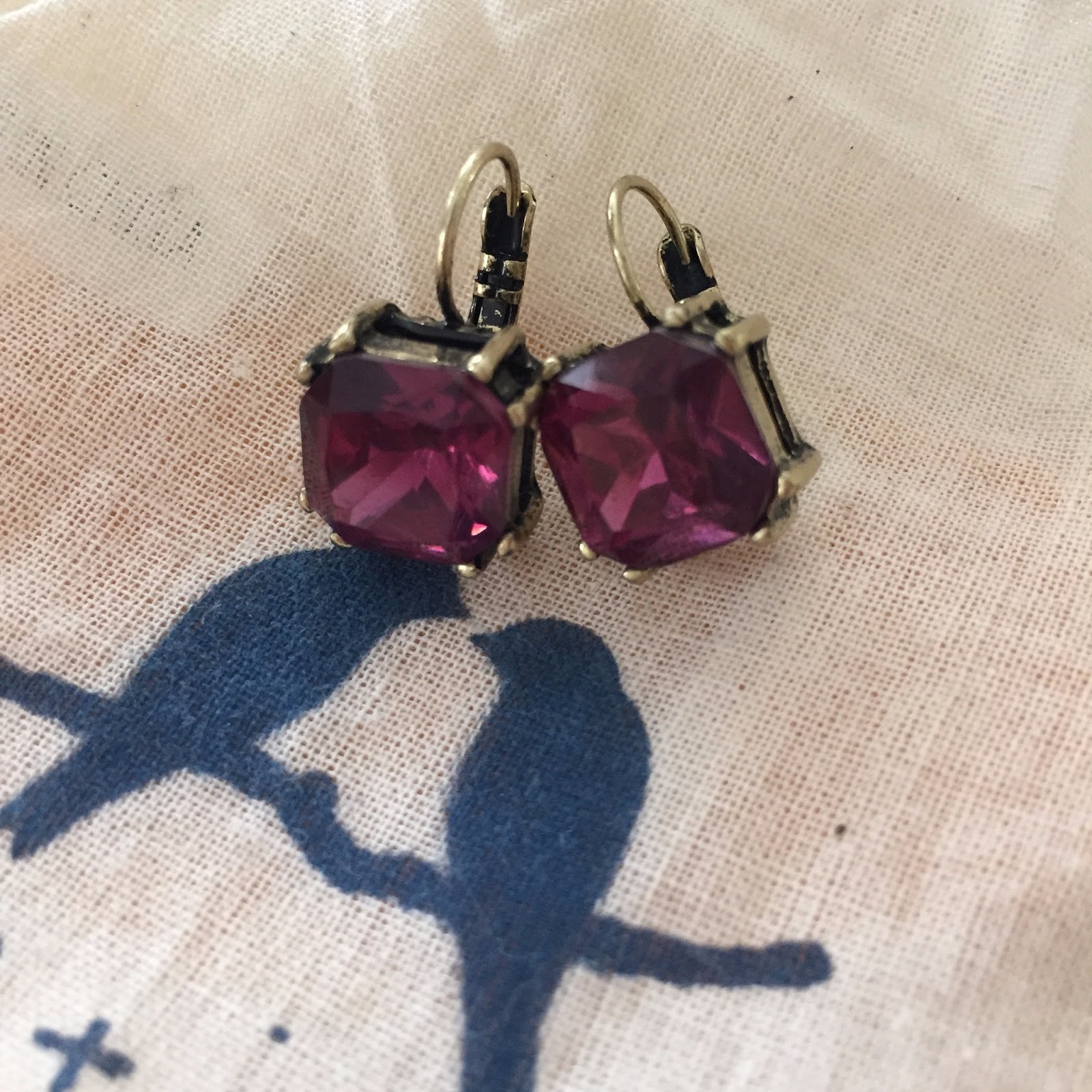 Lovely Fall Jewelry by Chloe + Isabel [Royally Pink ]