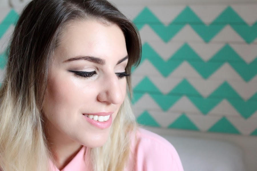 maquillaje fácil eyeliner