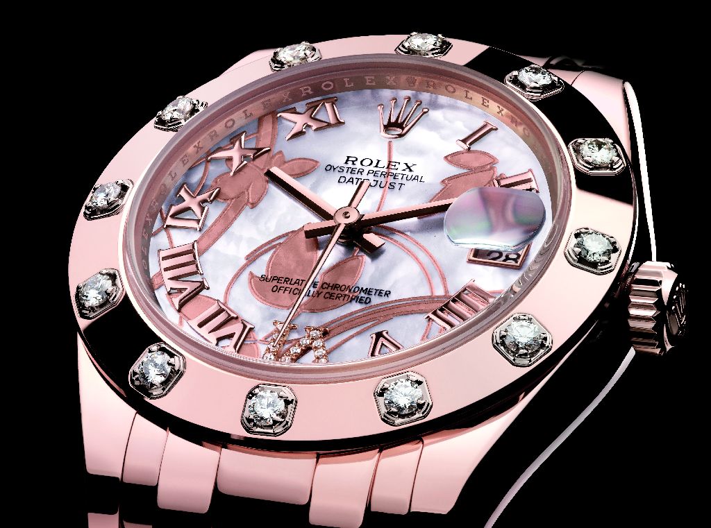 Часы кинуть. Rolex 81315. Ролекс Datejust 36 Pearlmaster. Часы розовое золото женские ролекс. Ролекс из розового золота с бриллиантами.