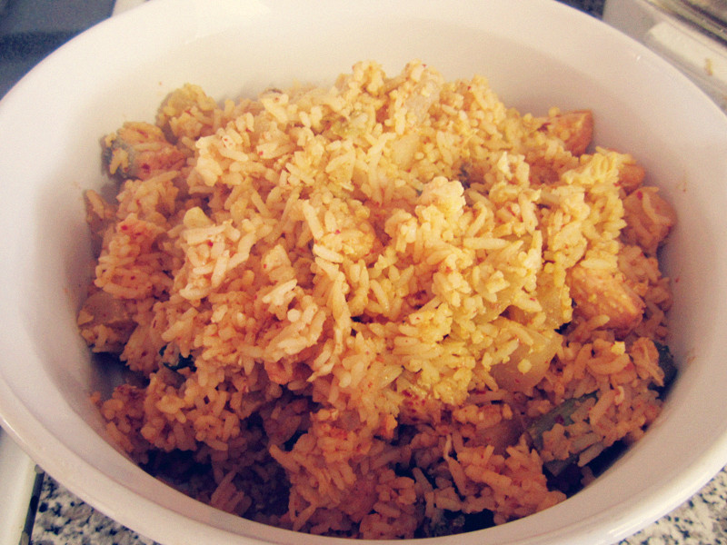 Young at Heart 33 김치오므라이스 Kimchi Omelette Rice (with ketchup)