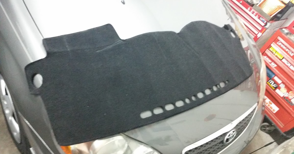 Corolla DIY DIY Installing a Dash Board Mat on a 03 08 Corolla