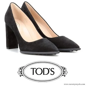 Kate Middleton wore Tod's Block Suede Pumps