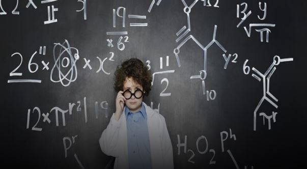 5 أغذية فعالة تجعلك أكثر ذكاءً.. منها الشوكولاتة