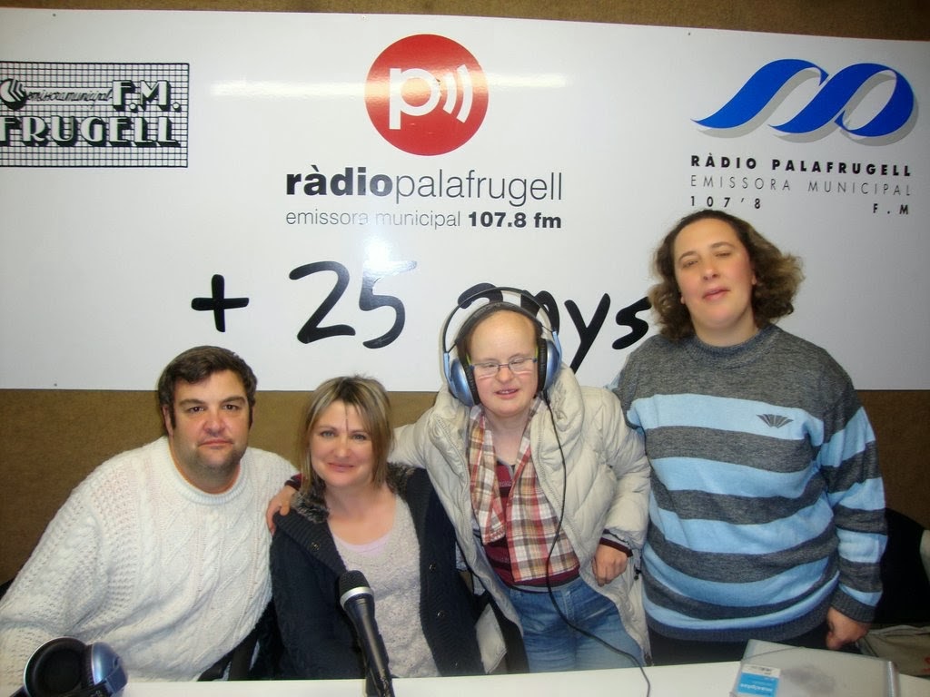 A Radio Palafrugell en el PROGRAMA "DE TU A TU" (Associació el Trampolí) http://www.eltrampoli.net/