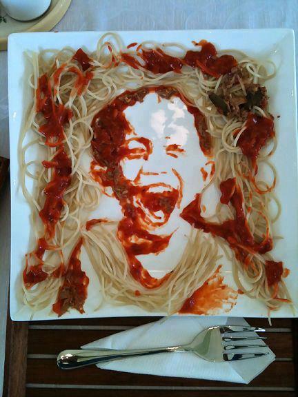 صور ابداع الرسم بالطعام