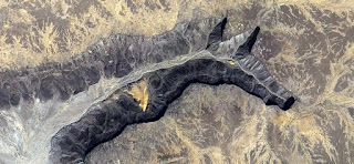 okapi,abstract landscapes of deserts of Africa,Abstract Naturalism,abstract photography deserts of Africa from the air,abstract surrealism,mirage in Sahara desert,fantasy forms of stone in the desert abstract, abstract surrealism, aerial, artistic, art, background, circular, desert, dry, land, landscape, photography, rivers, sand, stones, surreal, texture, view,