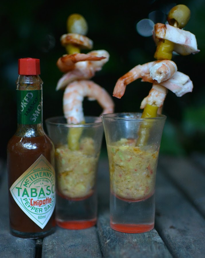 Receta de tapa de langostinos, rejos, guindilla, guacamole y Tabasco Chipotle tererecetas 02