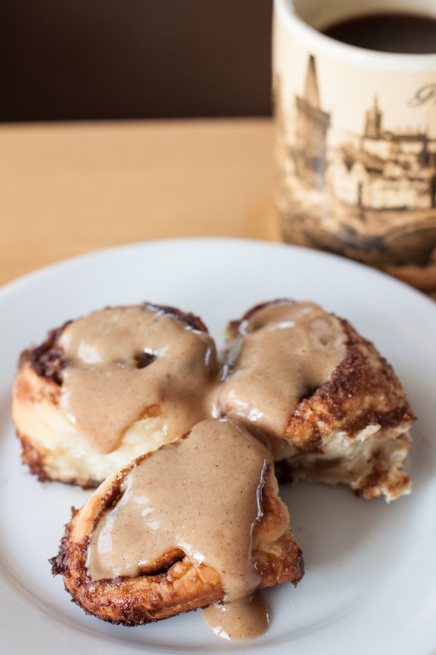 Mama Tommy's Cinnamon Rolls from Pizza Dough + Yogurt Icing [Zack]