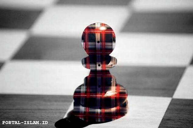 Hartono Liem: Ahok Sebenarnya BUKAN apa-apa dan BUKAN siapa-siapa, Dia Hanya Pion yang TIDAK BISA JALAN MUNDUR Hartono Liem: Ahok Sebenarnya BUKAN apa-apa dan BUKAN siapa-siapa, Dia Hanya Pion yang TIDAK BISA JALAN MUNDUR