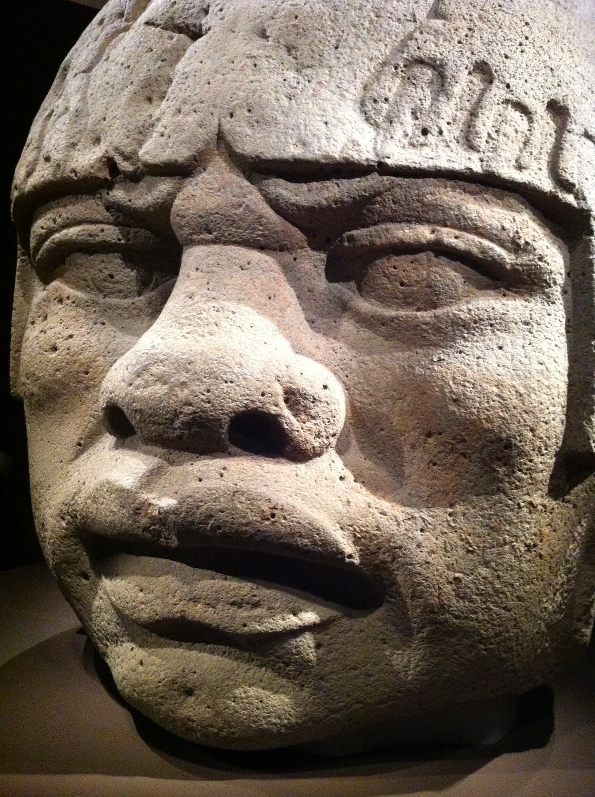 LAS COLOSALES CABEZAS OLMECAS