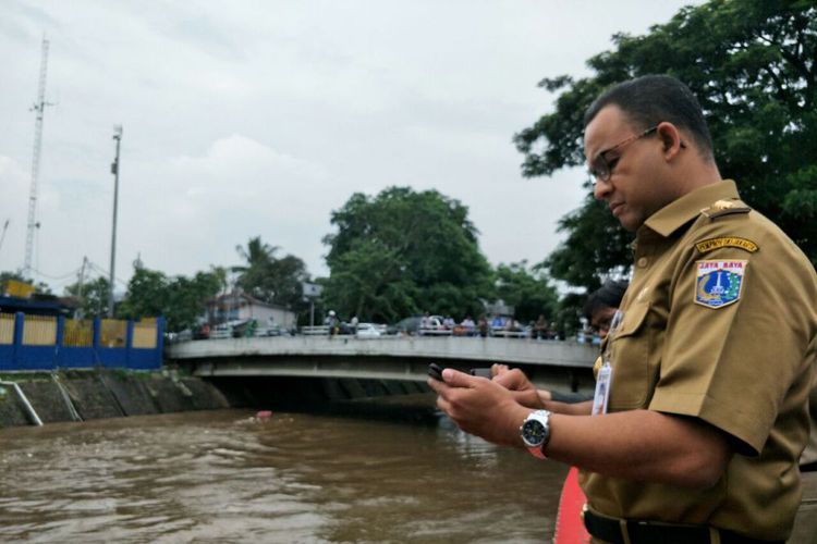 Ditanya Soal Solusi Atasi Banjir Di Jakarta, Anies Jawab “Naturalisasi